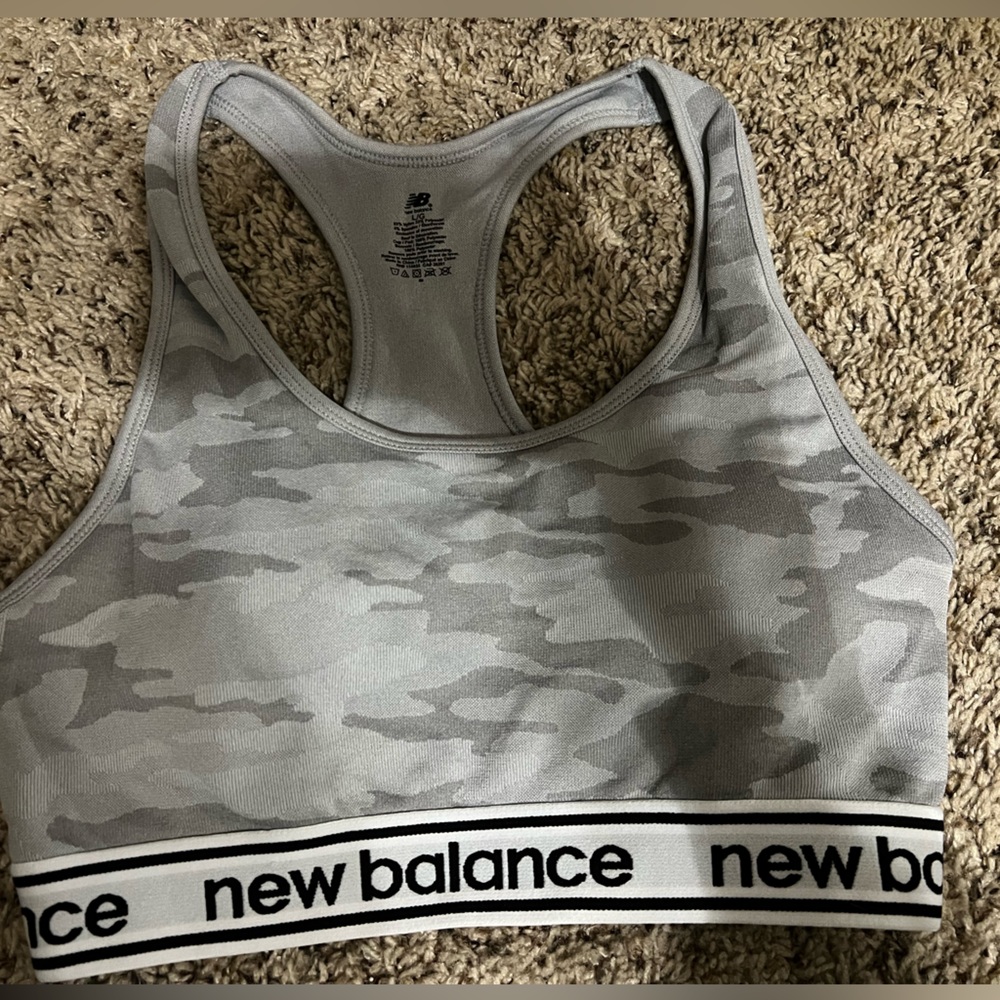 New Balance sports bra - size large